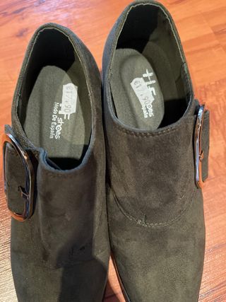 Zapato tacón verde oliva talla 37