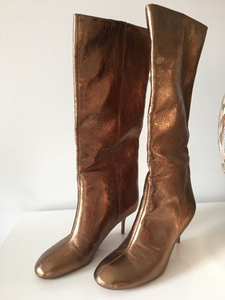 Botas altas ocre metálicas nuevas