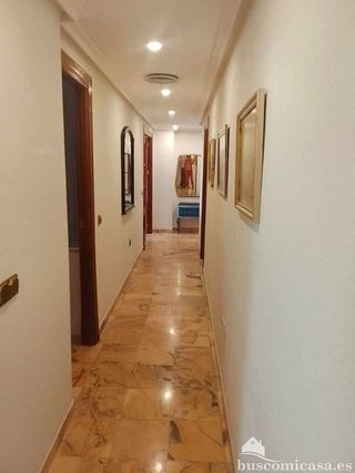 Piso en alquiler en Linares