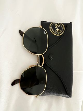 Gafas de sol Ray-Ban montura dorada
