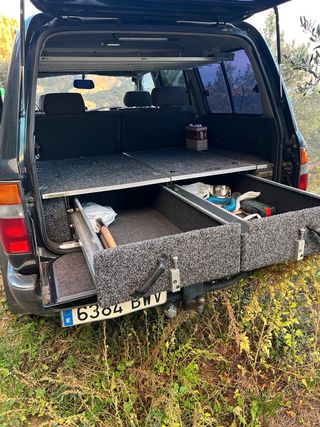 Toyota Land Cruiser HDJ80