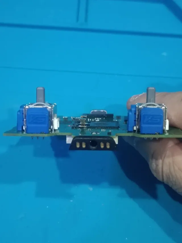 Mando PS5 GTA con joysticks TMR magnéticos