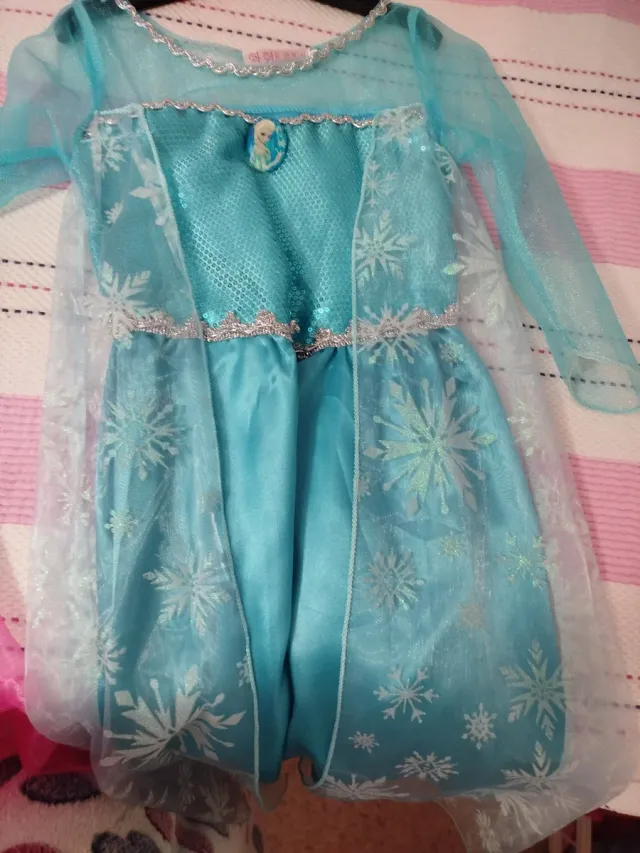 Lote t:4-5 vestidos Princesa