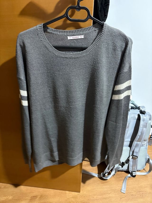 Jersey Pull&Bear gris talla L/XL