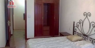 Piso en alquiler en Residencia en Ourense
