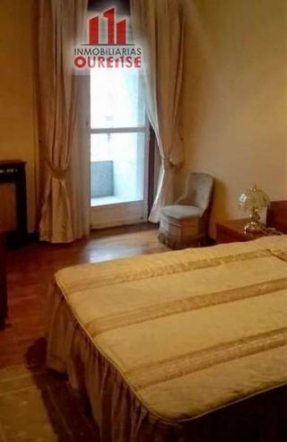 Piso en alquiler en Residencia en Ourense