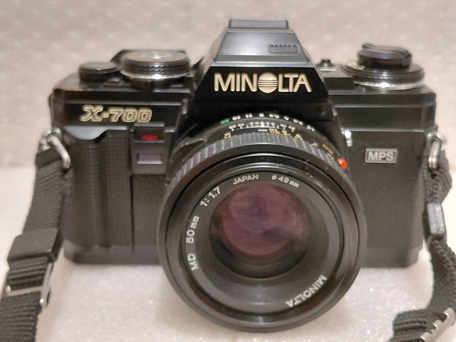 Minolta X-700 con obiettivo MD 50mm f:1.7