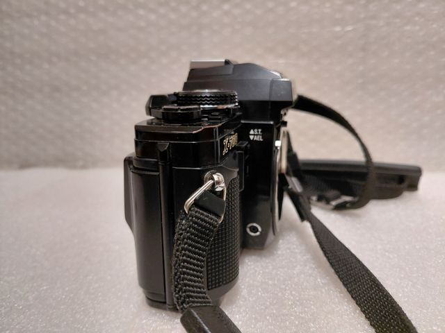 Minolta X-700 con obiettivo MD 50mm f:1.7