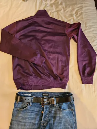 Chaqueta Carhartt Morada