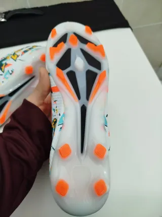 Zapatos Fútbol Campo Multicolor