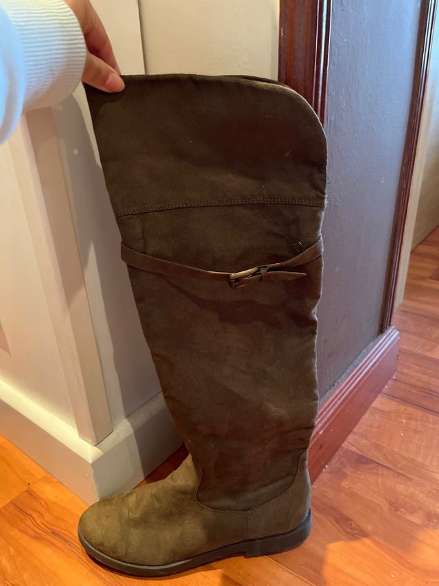 Botas altas marrones