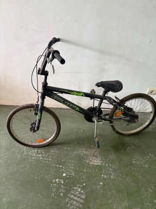 Bicicleta BMX para reciclar