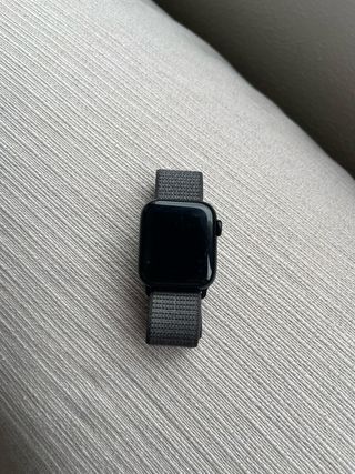 Apple Watch SE Negro/Gris
