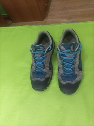 Zapatillas Montaña Trekking Azul/Gris