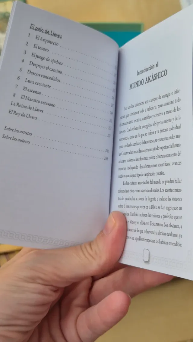 El Tarot Akáshico - Baraja de Tarot 62 cartas.