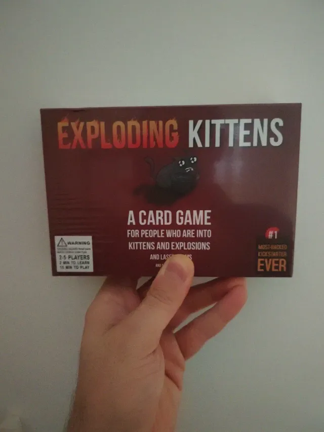 Exploding Kittens Juego de Cartas