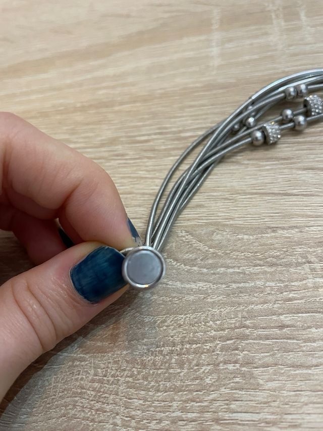 Pulsera magnética plateada