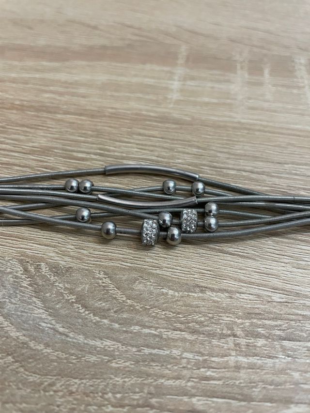 Pulsera magnética plateada