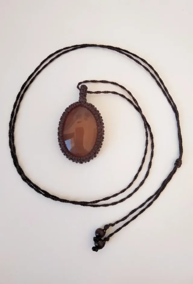 Collana macramè con agata corniola