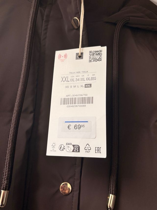 Chaqueta acolchada ZARA marrón