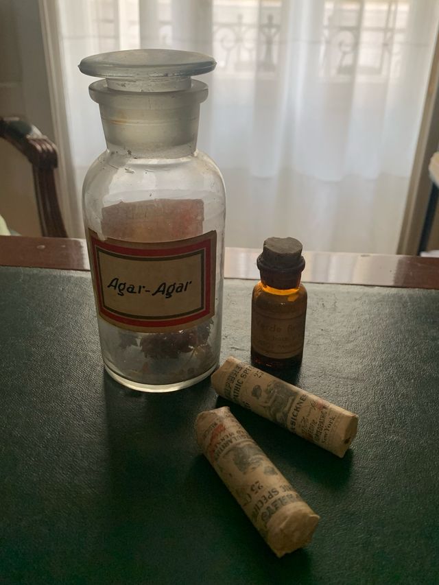 Antiguos Frascos Farmacia Agar-Agar