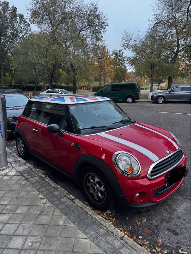 MINI One 2012