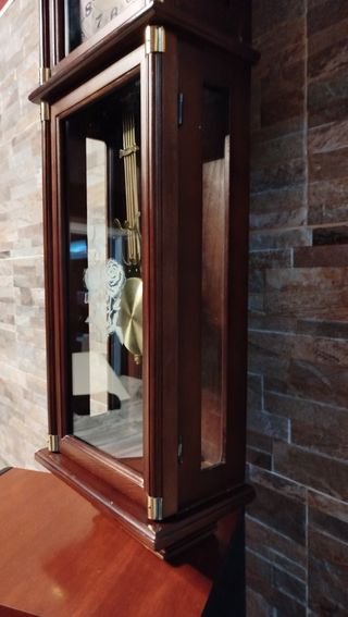 Orologio a pendolo vintage con serigrafia