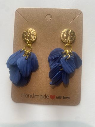 Pendientes resina azul y dorado hechos a mano