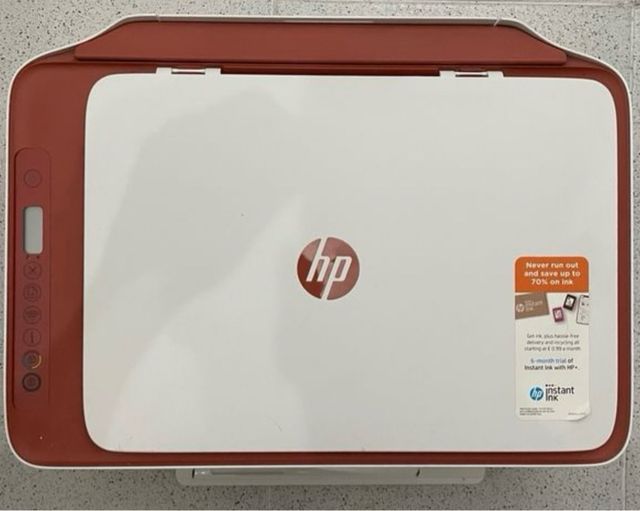 Impresora HP DeskJet 2723e Roja y Blanca