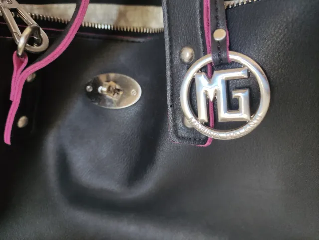 Bolso Negro y Rosa Mujer