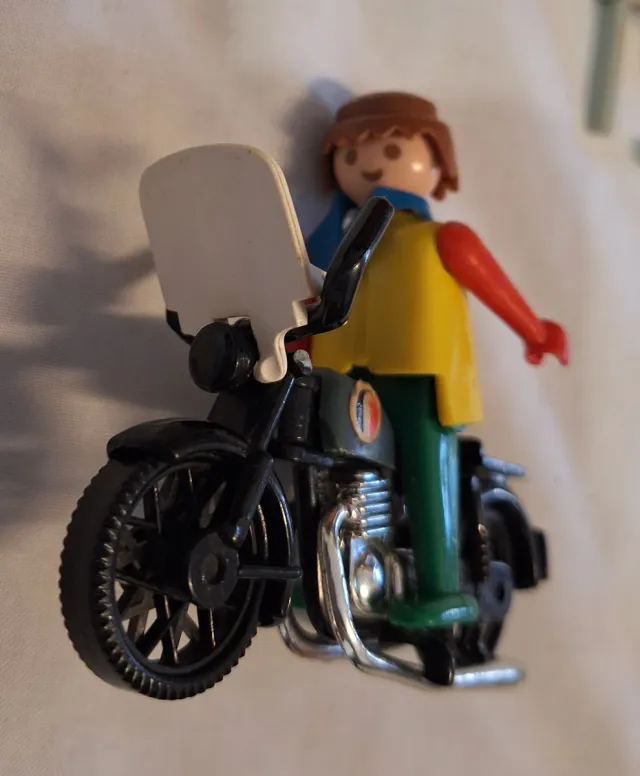 Lote Playmobil: Moto, Figura e Accessori