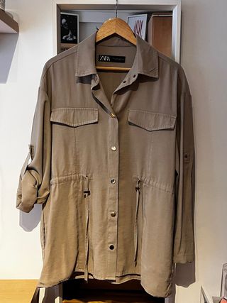 Sobrecamisa Zara Oversize Beige