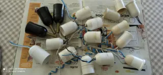 17 Portalámparas Varios