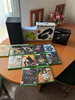 Pack Xbox Series X + Juegos y Accesorios