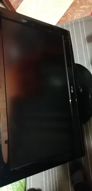 Televisor LG 32 pulgadas sin mando