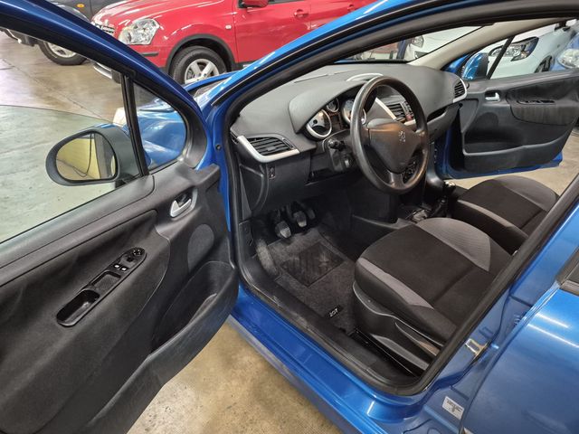 Peugeot 207 2008