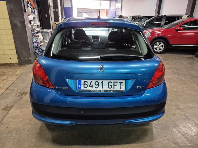 Peugeot 207 2008