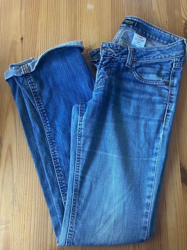 Pantalones vaqueros Levi's rectos talla 38