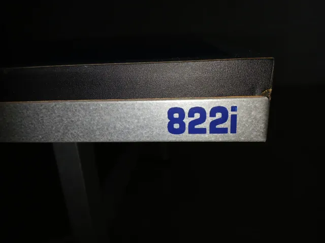 Mesa de ping-pong plegable.