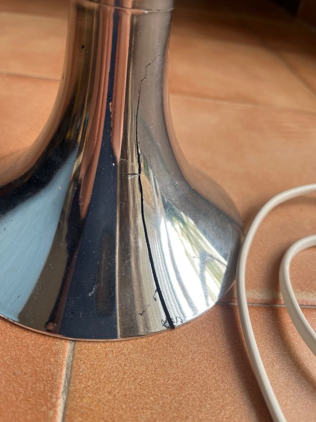 Lámpara de mesa Ikea