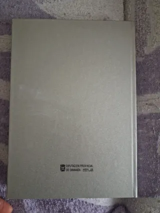 Escrito bajo la arena y otros guiones,Antonio Ávil