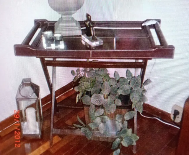 Mesita auxiliar camarera piel y madera