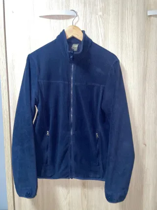 Abrigo Quechua azul con forro polar