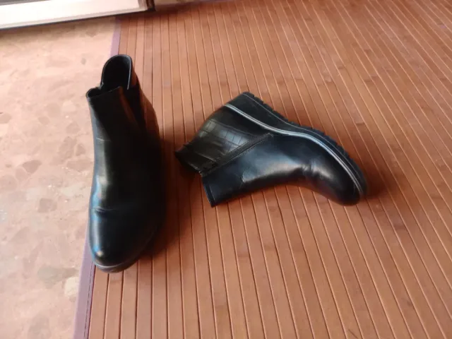 Botines negros mujer