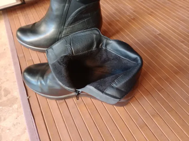 Botines negros mujer