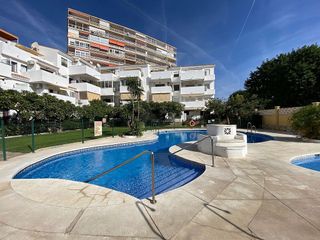 Piso en alquiler en La Carihuela en Torremolinos