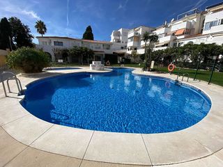 Piso en alquiler en La Carihuela en Torremolinos