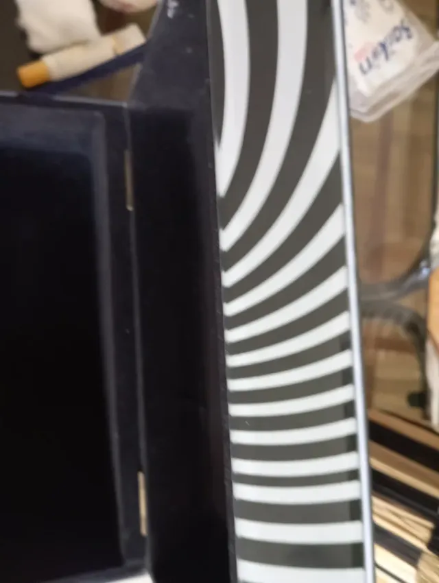 Caja decorativa metacrilato blanco y negro