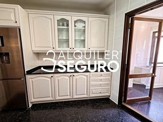 Piso en alquiler en Colina en Madrid