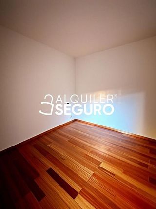 Piso en alquiler en Colina en Madrid